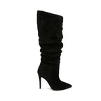 Mandotos stiletto heels with pleated design and high over-the-knee length, stylish footwear perfect for fashionable outfits.