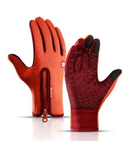 Mandotos WarmRide Touch Gloves in black, featuring touchscreen-compatible fingertips for cold weather outdoor use.