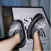 Mandotos winter warm slippers with plush lining, cozy indoor comfort, perfect for cold weather indoor wear.